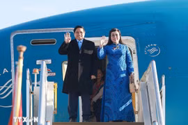 El primer ministro vietnamita, Pham Minh Chinh, llega a Sudáfrica para participar en Cumbre del G20. (Fuente: VNA)