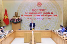 Nguyen Hoa Binh, viceprimer ministro permanente de Vietnam, habla en el evento. (Fuente: VNA)