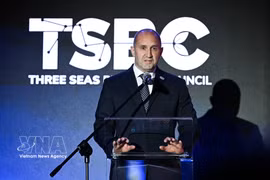 El primer ministro de Bulgaria, Rumen Radev. (Foto: PAP/VNA)