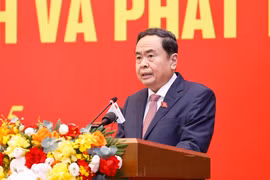 El presidente de la Asamblea Nacional de Vietnam, Tran Thanh Man, habla en el evento. (Fuente: VNA)