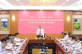 El secretario general del Partido Comunista de Vietnam, To Lam, habla en el evento. (Fuente: VNA)