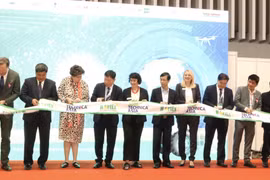 Delegados en la inauguración del evento. (Fuente: VNA)