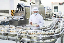 Vinamilk es la empresa que da gloria a la marca nacional vietnamita en el ámbito internacional al ocupar el sexto lugar entre las marcas de leche más valiosas a nivel mundial y ser la marca de alimentos más valiosa de la ASEAN. (Fuente: https://hanoimoi.vn/)