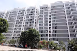 Ubicado en el barrio de My Hao (provincia de Hung Yen), el complejo de viviendas sociales, desarrollado por la empresa Lac Hong Phuc ya está en funcionamiento. (Foto: VNA)