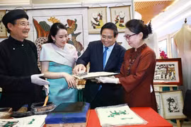 Primera ministra de Tailandia realiza visita oficial a Vietnam