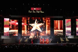 Espectáculos musicales promueven el espíritu nacional y la industria cultural en Vietnam
