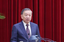 El secretario general del Partido Comunista de Vietnam, To Lam, habla en el evento. (Fuente: VNA)