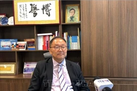 Wong Kam-fai, miembro del Consejo Legislativo de Hong Kong, en la entrevista. (Fuente: VNA)