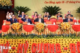 El Presídium de la Asamblea del Comité partidista de Cao Bang. (Foto: VNA)