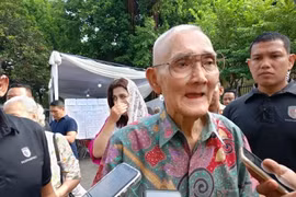 El vicepresidente de Indonesia, Try Sutrisno, en una actividad en Menteng, Yakarta, el 24 de febrero de 2024. (Foto: ANTARA)