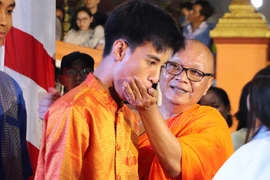 Ciudad de Can Tho honra tradición Khmer en ceremonia lunar anual