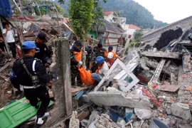 Escena de un terremoto en Indonesia. (Fuente: Reuters)