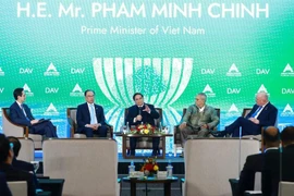 El primer ministro vietnamita, Pham Minh Chinh, habla en el evento. (Fuente: VNA)