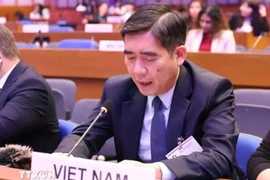 El embajador de Hanoi en Tailandia, Pham Viet Hung, habla en el evento. (Fuente: VNA)