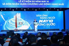 El primer ministro Pham Minh Chinh habla en el evento. (Fuente: VNA)
