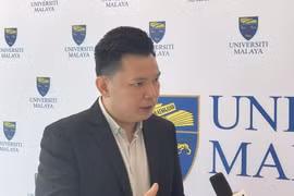 Collins Chong Yew Keat, analista de asuntos exteriores, seguridad y estrategia de la Universidad de Malaya, Malasia, en la entrevista. (Fuente: VNA)