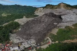 El escenario del deslizamiento de basura. (Fuente: AP)