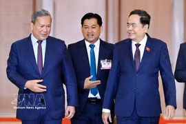 El presidente de la Asamblea Nacional de Vietnam, Tran Thanh Man, recibe al primer ministro de Camboya, Hun Manet. (Fuente: VNA)