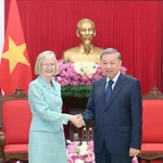 Líder partidista recibe a embajadora de Australia en Vietnam 