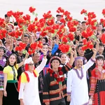 Objetivo de "un pueblo próspero y una nación fuerte, democrática, justa y civilizada" es compromiso solemne del Partido