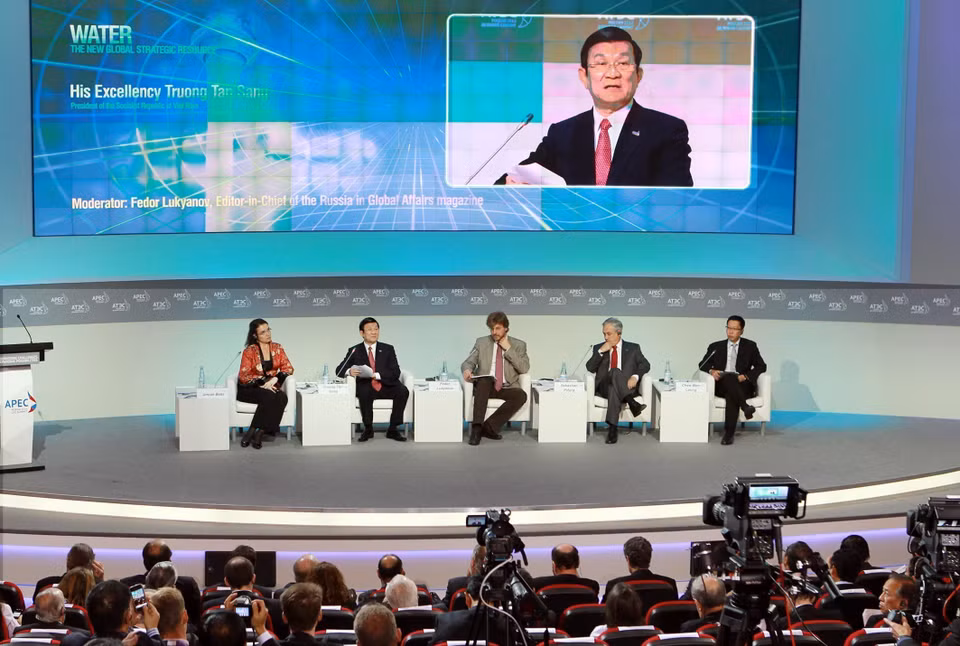 El presidente de Vietnam, Truong Tan Sang, intervino en la sesión plenaria de la Cumbre Empresarial APEC 2012, sobre el tema “Agua: Un nuevo recurso estratégico global”, en la ciudad de Vladivostok, Rusia, en 2012. (Fuente: VNA)