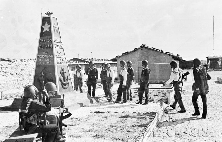 Durante la Ofensiva de Primavera 1975, la Brigada Naval 125 estableció un escuadrón de tres barcos para transportar comandos navales con el fin de liberar las islas del archipiélago de Truong Sa. (Foto: Archivo)