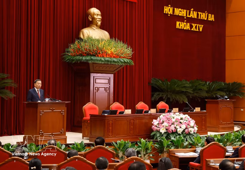 El secretario general del Partido Comunista y presidente de Vietnam, To Lam, en el tercer Pleno del Comité Central. (Foto: VNA)