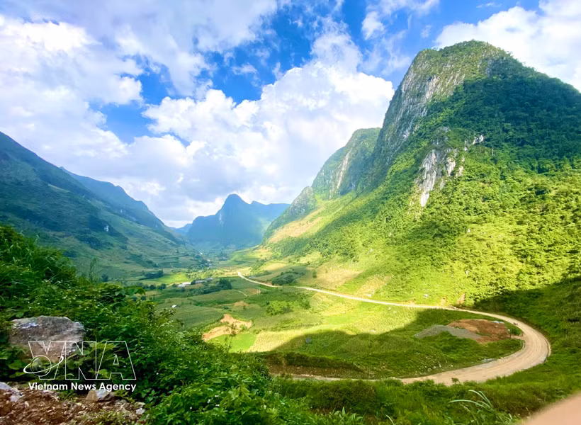 Valle Xuan Truong en el Geoparque Mundial Non Nuoc Cao Bang. (Foto: VNA)