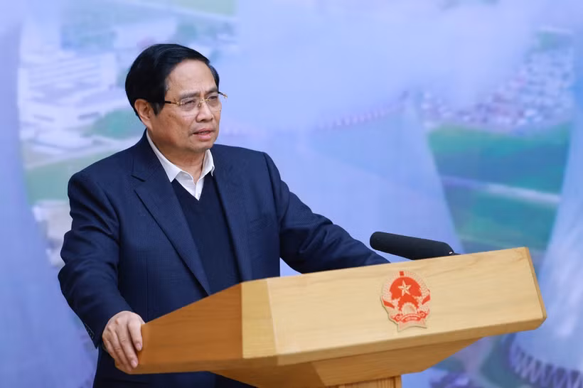 El primer ministro Pham Minh Chinh insta a impulsar el proyecto de planta nuclear (Foto: VNA)