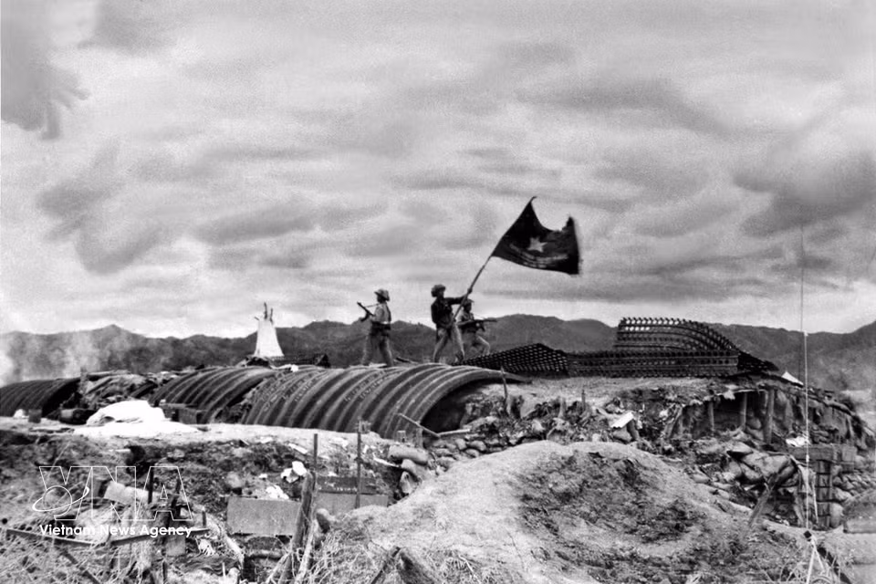 El 7 de mayo de 1954 concluyó con éxito la Campaña de Dien Bien Phu, en la que el ejército de Vietnam derrotó por completo al grupo de fortificaciones francesas. (Foto: Archivo de VNA)
