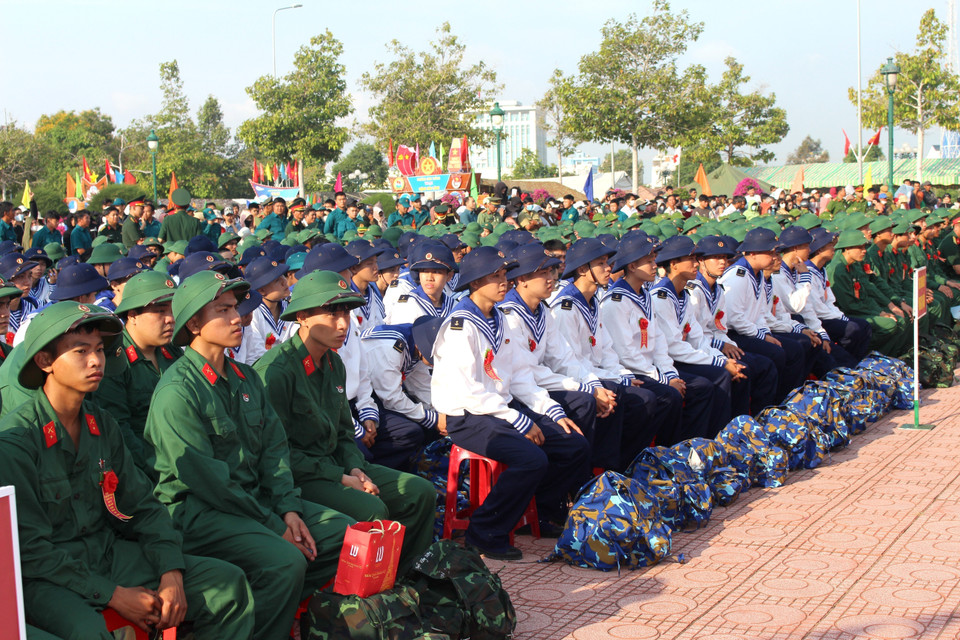 Los nuevos soldados en la ceremonia de reclutamiento 2026 en la provincia de Lam Dong. (Foto: VNA)