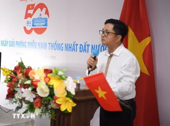 tong-lanh-su-viet-nam.jpg