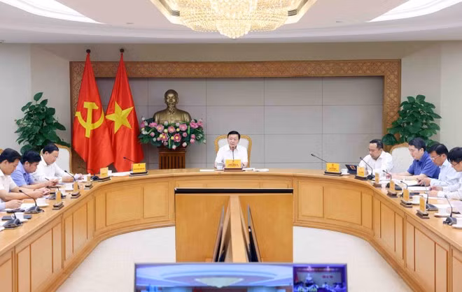 vna-potal-pho-thu-tuong-tran-hong-ha-hop-thao-go-kho-khan-day-manh-giai-ngan-von-dau-tu-cong-cua-mot-so-bo-co-quan-trung-uong-dia-phuong-8017989.jpg