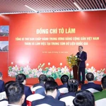 El secretario general del Partido Comunista de Vietnam, To Lam, habla en el evento (Fuente: VNA)