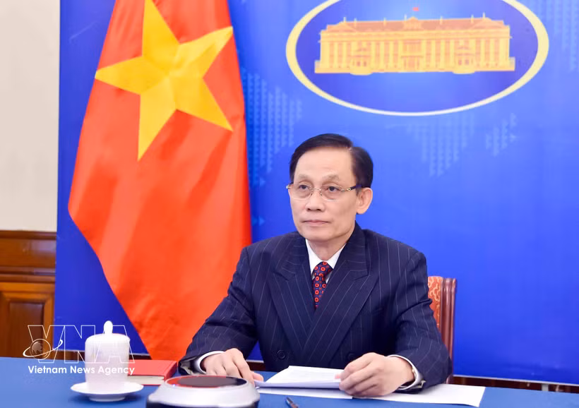 El ministro de Relaciones Exteriores, Le Hoai Trung. (Fuente: VNA)