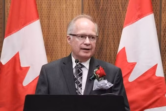 Bryon Wilfert, ex presidente del Grupo Parlamentario de Amistad Canadá-Vietnam y actual asesor sénior del Consejo Empresarial Canadá-Vietnam. (Fuente: Asociación Canadiense de Exparlamentarios)