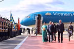 Ceremonia oficial de bienvenida al secretario general To Lam y su esposa en el Aeropuerto Vnukovo 2 de Moscú. (Foto: VNA)