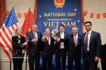 Delegados celebran el 81.º Día Nacional de Vietnam (2 de septiembre de 1945 – 2026) en Washington D. C. (Estados Unidos), durante una ceremonia celebrada el 16 de septiembre. (Foto: VNA)