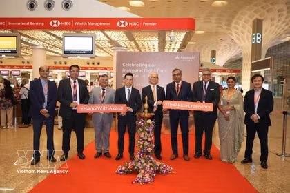 En la inauguración de la ruta aérea (Foto: Embajada de Vietnam en India)