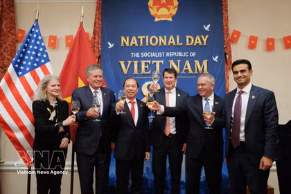 Delegados celebran el 81.º Día Nacional de Vietnam (2 de septiembre de 1945 – 2026) en Washington D. C. (Estados Unidos), durante una ceremonia celebrada el 16 de septiembre. (Foto: VNA)