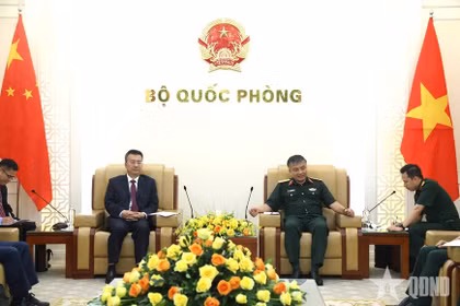 Panorama de la reunión (Foto: qndn.vn)
