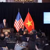 El secretario general del Partido Comunista y presidente de Vietnam, To Lam, se reúne con expertos e intelectuales connacionales residentes en Estados Unidos. (Foto: VNA)