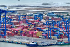 En los primeros ocho meses de 2025, el valor total de las exportaciones de Vietnam alcanzó casi 306 mil millones de dólares, lo que significa un alza interanual del 14,8%. (Foto: Vietnam+)