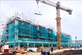 El proyecto de vivienda social Bao Ninh 2, en la provincia de Quang Tri, se prevé completar en el tercer trimestre de 2026 (Foto: VNA)