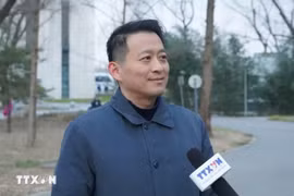 El profesor Qu Qiang, de la Universidad Minzu de China (Foto: VNA)