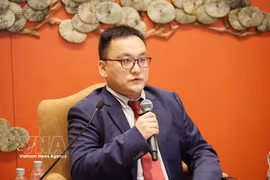 El profesor Zheng Huan, de la Escuela Central del Partido de China. (Foto: VNA)