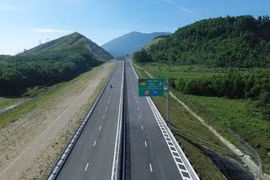El tramo Vung Ang-Bung del proyecto de la autopista Norte-Sur ya está en funcionamiento. (Foto: Vietnam+)