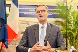El embajador de Francia en Vietnam, Olivier Brochet. (Foto: VNA)