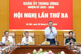 El secretario general del Partido Comunista y presidente de Vietnam, To Lam, preside la cita. (Foto: VNA)