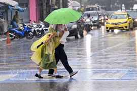 Fuertes lluvias en Bangkok, Tailandia, el 25 de septiembre de 2026. (Foto: Xinhua/VNA)